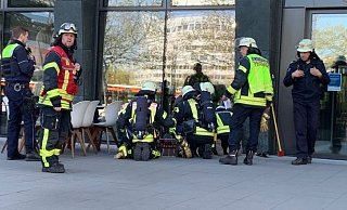 Die Feuerwehr rückte nach Waldbränden am Mittwochnachmittag auch noch in die City aus. - Barbara Franke Die Feuerwehr rückte nach Waldbränden am Mittwochnachmittag auch noch in die City aus. - Barbara Franke