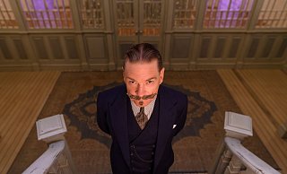 Kenneth Branagh als Hercule Poirot in einer Szene des Films "Tod auf dem Nil". - Foto: Rob Youngson/20th Century Fox/dpa Kenneth Branagh als Hercule Poirot in einer Szene des Films "Tod auf dem Nil". - Foto: Rob Youngson/20th Century Fox/dpa