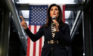 Nikki Haley bei einer Wahlkampfveranstaltung in Iowa. - Charlie Neibergall/AP/dpa Nikki Haley bei einer Wahlkampfveranstaltung in Iowa. - Charlie Neibergall/AP/dpa