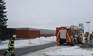 Rund 35 Kräfte der Feuerwehr Lichtenau sind im Einsatz. - Feuerwehr Lichtenau Rund 35 Kräfte der Feuerwehr Lichtenau sind im Einsatz. - Feuerwehr Lichtenau