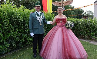 Neuenbekens Königspaar Michael und Kathrin Webers erleben traumhafte Schützentage. - Jens Reddeker Neuenbekens Königspaar Michael und Kathrin Webers erleben traumhafte Schützentage. - Jens Reddeker
