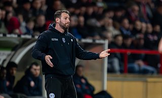 Trainer Mitch Kniat hätte mit Arminia Bielefeld gern schon am Freitag gegen Hannover II gespielt. - Teresa Kroeger Trainer Mitch Kniat hätte mit Arminia Bielefeld gern schon am Freitag gegen Hannover II gespielt. - Teresa Kroeger