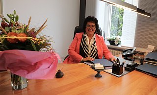 Jeanette König-Abresch in ihrem neuen Kanzlei-Büro an der Sternstraße 50 in Warburg. - Simone Flörke Jeanette König-Abresch in ihrem neuen Kanzlei-Büro an der Sternstraße 50 in Warburg. - Simone Flörke