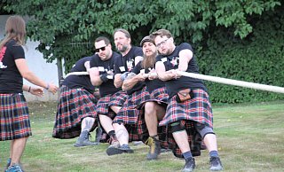 Zogen allen davon: Die Depiktions of Tribes gewonnen die diesjährigen Highland Games mit satten 947 Punkten. - Madita Schellenberg Zogen allen davon: Die Depiktions of Tribes gewonnen die diesjährigen Highland Games mit satten 947 Punkten. - Madita Schellenberg