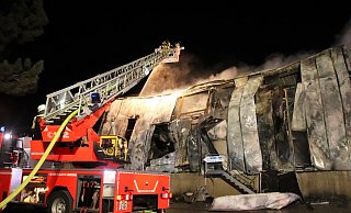Beim Großbrand in Bad Driburg unterstützte auch die Feuerwehr als Altenbeken die Löscharbeiten. - David Schellenberg Beim Großbrand in Bad Driburg unterstützte auch die Feuerwehr als Altenbeken die Löscharbeiten. - David Schellenberg