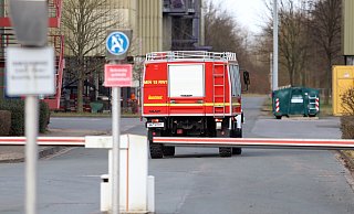Bei dem Unfall am Kraftwerk ist ein Arbeiter schwer verletzt worden. - Alex Lehn Bei dem Unfall am Kraftwerk ist ein Arbeiter schwer verletzt worden. - Alex Lehn