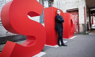 Kevin Kühnert, ehemaliger Generalsekretär der SPD, bei der Präsentation der Europawahl-Kampagne der SPD. (Archivfoto) - IMAGO/Marten Ronneburg Kevin Kühnert, ehemaliger Generalsekretär der SPD, bei der Präsentation der Europawahl-Kampagne der SPD. (Archivfoto) - IMAGO/Marten Ronneburg