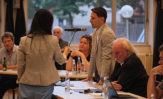 Die Grünen-Fraktion - hier ein Foto aus dem alten Rat - will bei den Ausschussvorsitzenden sparen. - Ulf Hanke Die Grünen-Fraktion - hier ein Foto aus dem alten Rat - will bei den Ausschussvorsitzenden sparen. - Ulf Hanke