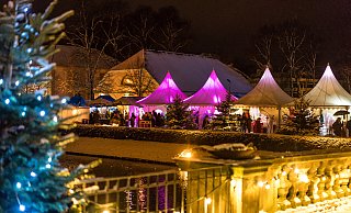 Im Schlosspark in Paderborn-Schloß Neuhaus wird es wieder weihnachtlich. - Thorsten Hennig Im Schlosspark in Paderborn-Schloß Neuhaus wird es wieder weihnachtlich. - Thorsten Hennig