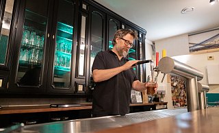 Oliver Vogt, der neue Betreiber des Limericks am Paderberg in Paderborn, will an die alte Limme-Zeit anküpfen. - Niklas Tüns Oliver Vogt, der neue Betreiber des Limericks am Paderberg in Paderborn, will an die alte Limme-Zeit anküpfen. - Niklas Tüns