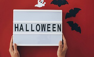 Auch in diesem Jahr stehen wieder einige Halloween-Partys im Kreis Höxter an - alle Infos im Überblick. - imago images/Westend61 Auch in diesem Jahr stehen wieder einige Halloween-Partys im Kreis Höxter an - alle Infos im Überblick. - imago images/Westend61