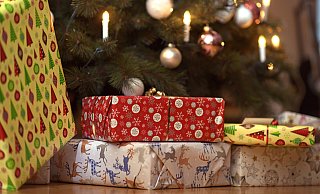 Noch keine Weihnachtsgeschenke besorgt? Kein Problem -- die NW hat ein paar Last-Minute-Tipps direkt hier aus Herford. - Imago/Bernd Feil/M.i.S. Noch keine Weihnachtsgeschenke besorgt? Kein Problem -- die NW hat ein paar Last-Minute-Tipps direkt hier aus Herford. - Imago/Bernd Feil/M.i.S.