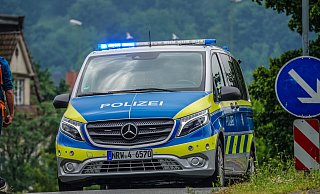 Seinen Führerschein wird der Bielefelder für eine lange Zeit abgeben müssen. - Symbolbild: Paul Brinkmann Seinen Führerschein wird der Bielefelder für eine lange Zeit abgeben müssen. - Symbolbild: Paul Brinkmann