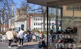 Aus Sicht des Innenstadtakteure ist der Mix aus Einzelhandel und Gastronomie - zwei der Hauptfaktoren für den Besuch der Paderborner City - ganz gut. - Niklas Tüns Aus Sicht des Innenstadtakteure ist der Mix aus Einzelhandel und Gastronomie - zwei der Hauptfaktoren für den Besuch der Paderborner City - ganz gut. - Niklas Tüns