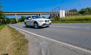 Die Talbrückenstraße in Bielefeld wird auf einer Länge von mehr als 1,2 Kilometern neu asphaltiert und dafür voll gesperrt. - Andreas Zobe Die Talbrückenstraße in Bielefeld wird auf einer Länge von mehr als 1,2 Kilometern neu asphaltiert und dafür voll gesperrt. - Andreas Zobe
