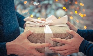 Im Rahmen der Aktion werden Wunschzettel veröffentlicht, damit Spender gezielt die Herzenswünsche mit liebevoll gepackten Paketen erfüllen können. - Symboldbild: Pixabay Im Rahmen der Aktion werden Wunschzettel veröffentlicht, damit Spender gezielt die Herzenswünsche mit liebevoll gepackten Paketen erfüllen können. - Symboldbild: Pixabay
