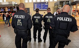 Auch an Silvester wird es ein Waffenverbot am Bielefelder Hauptbahnhof geben. (Archivfoto) - Wolfgang Rudolf Auch an Silvester wird es ein Waffenverbot am Bielefelder Hauptbahnhof geben. (Archivfoto) - Wolfgang Rudolf