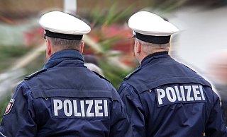 Die Polizei im Kreis Höxter will die Einhaltung der verschärften Maßnahmen gegen das Corona-Virus verstärkt kontrollieren. - David Schellenberg Die Polizei im Kreis Höxter will die Einhaltung der verschärften Maßnahmen gegen das Corona-Virus verstärkt kontrollieren. - David Schellenberg