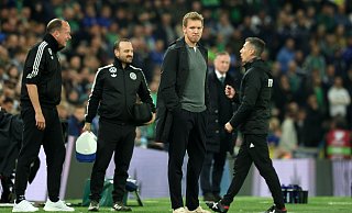 Julian Nagelsmann und seinen Nationalspielern traut die Mehrheit der Deutschen laut einer Umfrage nicht den WM-Titel zu. - Christian Charisius/dpa Julian Nagelsmann und seinen Nationalspielern traut die Mehrheit der Deutschen laut einer Umfrage nicht den WM-Titel zu. - Christian Charisius/dpa