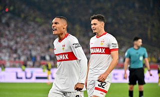 Enzo Millot (l.) gehörte zu den überragenden Stuttgarter Spielern beim Sieg gegen Dortmund. - Jan-Philipp Strobel/dpa Enzo Millot (l.) gehörte zu den überragenden Stuttgarter Spielern beim Sieg gegen Dortmund. - Jan-Philipp Strobel/dpa