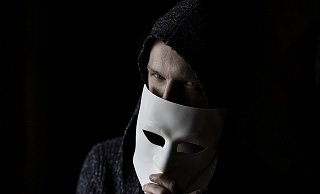 Betrüger gaben sich für die Tochter der Familie D. aus. - Pixabay (Themenbild) Betrüger gaben sich für die Tochter der Familie D. aus. - Pixabay (Themenbild)