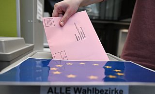 Wie in ganz Europa stellt sich auch in Deutschland die Frage, wie stark die rechten Parteien werden. - Bernd Weißbrod/dpa Wie in ganz Europa stellt sich auch in Deutschland die Frage, wie stark die rechten Parteien werden. - Bernd Weißbrod/dpa