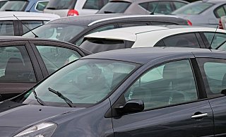Wo genau der alte Toyota Corolla steht, weiß die Mutter des Verstorbenen nicht. - Symbolfoto: pixabay / Creative Commons Wo genau der alte Toyota Corolla steht, weiß die Mutter des Verstorbenen nicht. - Symbolfoto: pixabay / Creative Commons