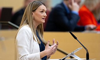 Bayern sei entschlossen, sich gegen den gefährlichen Konsum von Cannabis zu stemmen, sagt Gesundheitsministerin Judith Gerlach (CSU). - Sven Hoppe/dpa Bayern sei entschlossen, sich gegen den gefährlichen Konsum von Cannabis zu stemmen, sagt Gesundheitsministerin Judith Gerlach (CSU). - Sven Hoppe/dpa