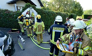 Bei einer Verpuffung im Heizungskeller dieses Ahdener Einfamilienhauses wurde ein 56-jähriger Bewohner verletzt. - Ralph Meyer Bei einer Verpuffung im Heizungskeller dieses Ahdener Einfamilienhauses wurde ein 56-jähriger Bewohner verletzt. - Ralph Meyer