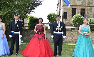 Die Regenten der Rimbecker Schützen: König Hubert Hoppe und Königin Hildegard Bieker-Hoppe. - Privat Die Regenten der Rimbecker Schützen: König Hubert Hoppe und Königin Hildegard Bieker-Hoppe. - Privat