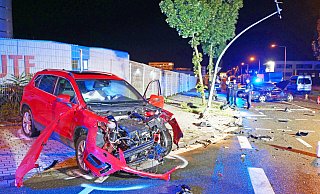 Nach Angaben der Seat-Fahrerin zeigte die Ampel für ihre Fahrtrichtung grün. - Ralph Meyer Nach Angaben der Seat-Fahrerin zeigte die Ampel für ihre Fahrtrichtung grün. - Ralph Meyer