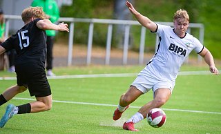 In der Landesliga siegt der FC Bad Oeynhausen am Schluss gegen den TuS Dornberg. - Mueller In der Landesliga siegt der FC Bad Oeynhausen am Schluss gegen den TuS Dornberg. - Mueller