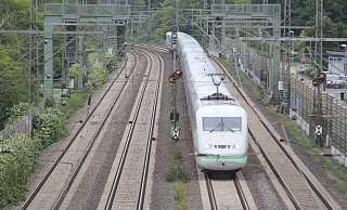 Die Bahn und ihre Kritiker reden beim Ausbau der Bestandsstrecke konsequent aneinander vorbei. - Ulf Hanke Die Bahn und ihre Kritiker reden beim Ausbau der Bestandsstrecke konsequent aneinander vorbei. - Ulf Hanke