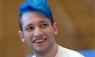 Youtuber Rezo hat sich kurz vor der Bundestagswahl in der kommenden Woche noch einmal mit einem neuen Video zu Wort gemeldet. - Foto: Henning Kaiser/dpa Youtuber Rezo hat sich kurz vor der Bundestagswahl in der kommenden Woche noch einmal mit einem neuen Video zu Wort gemeldet. - Foto: Henning Kaiser/dpa