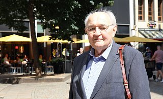 Wilfried Volmer (83) hat gerne als Apotheker gearbeitet. - Dana Thoeren Wilfried Volmer (83) hat gerne als Apotheker gearbeitet. - Dana Thoeren
