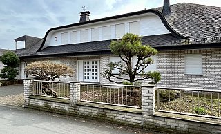 In der ehemaligen sogenannte Mense-Villa in Harsewinkel im Kreis Gütersloh sollen Flüchtlinge - Frauen und Kinder - untergebracht werden. - Robert Becker In der ehemaligen sogenannte Mense-Villa in Harsewinkel im Kreis Gütersloh sollen Flüchtlinge - Frauen und Kinder - untergebracht werden. - Robert Becker