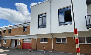 Ein neues Gesicht: Die Leitstelle des Kreises in Brakel ist umgebaut worden. - Ariane Mönikes Ein neues Gesicht: Die Leitstelle des Kreises in Brakel ist umgebaut worden. - Ariane Mönikes