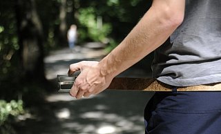 Auf dem Rundweg um den Lippesee soll sich ein Mann entblößt haben. - (Symbolbild) Birger Berbüsse Auf dem Rundweg um den Lippesee soll sich ein Mann entblößt haben. - (Symbolbild) Birger Berbüsse