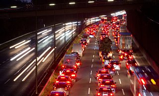 Lärmschutz für die Anlieger und Verkehrsbedeutung des Ostwestfalendamms für Bielefeld - beides muss gründlich abgewogen werden. - Oliver Krato Lärmschutz für die Anlieger und Verkehrsbedeutung des Ostwestfalendamms für Bielefeld - beides muss gründlich abgewogen werden. - Oliver Krato