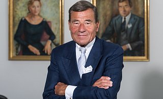 Wolfgang Grupp, langjähriger Eigentümer des Textilherstellers Trigema, erklärt im Podcast zur Insolvenz von Gerry Weber: Mit dem muss ich kein Mitleid haben. - picture alliance / dpa Wolfgang Grupp, langjähriger Eigentümer des Textilherstellers Trigema, erklärt im Podcast zur Insolvenz von Gerry Weber: Mit dem muss ich kein Mitleid haben. - picture alliance / dpa