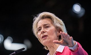 Schließt eine Kooperation mit der rechtskonservativen EKR-Fraktion nicht ausgeschlossen: Ursula von der Leyen. - Michael Kappeler/dpa Schließt eine Kooperation mit der rechtskonservativen EKR-Fraktion nicht ausgeschlossen: Ursula von der Leyen. - Michael Kappeler/dpa
