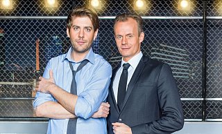 Krempeln ihr Programnm um: Claus von Wagner (l) und Max Uthoff von der ZDF-«Anstalt». (Archivbild). - Foto: Jürgen Nobel/ZDF/dpa Krempeln ihr Programnm um: Claus von Wagner (l) und Max Uthoff von der ZDF-«Anstalt». (Archivbild). - Foto: Jürgen Nobel/ZDF/dpa