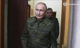 Putin hat erstmals den Frontabschnitt Kursk besucht. - -/Russian Presidential Press Service/AP/dpa Putin hat erstmals den Frontabschnitt Kursk besucht. - -/Russian Presidential Press Service/AP/dpa