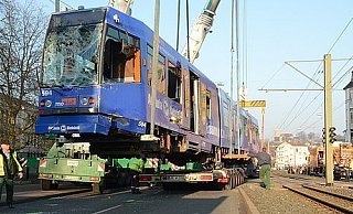 Nach Straßenbahnkollision: Unfallstelle wieder frei - Bielefeld Nach Straßenbahnkollision: Unfallstelle wieder frei - Bielefeld