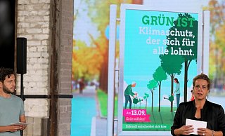 Landesvorsitzende Banaszak und Neubaur: "Schon lange Vollsortimenter". - picture alliance/dpa Landesvorsitzende Banaszak und Neubaur: "Schon lange Vollsortimenter". - picture alliance/dpa