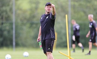Trainer Lukas Kwasniok gibt den Spieler des SC Paderborn 07 ganz bewusst ein paar Tage frei. - Oliver Krato Trainer Lukas Kwasniok gibt den Spieler des SC Paderborn 07 ganz bewusst ein paar Tage frei. - Oliver Krato