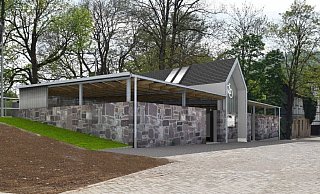 Es soll sich harmonisch in die Umgebung einpassen, das neue Fahrradparkhaus in Höxter. - Architekturbüro Krekeler und Böhl Es soll sich harmonisch in die Umgebung einpassen, das neue Fahrradparkhaus in Höxter. - Architekturbüro Krekeler und Böhl
