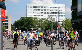 Fahrraddemo FridaysForFuture mit etwa 250 Teilnehmern. - Peter Unger Fahrraddemo FridaysForFuture mit etwa 250 Teilnehmern. - Peter Unger
