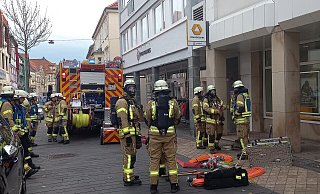 Feueralarm an der Hauptstraße in Warburg. - Simone Flörke Feueralarm an der Hauptstraße in Warburg. - Simone Flörke