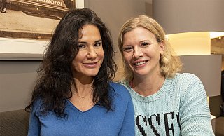 Mariella Ahrens und Eva Habermann verbringen auch ihre Freizeit in Bielefeld zwischen ihren Auftritten in der Komödie am Klosterplatz. - Jörg Dieckmann Mariella Ahrens und Eva Habermann verbringen auch ihre Freizeit in Bielefeld zwischen ihren Auftritten in der Komödie am Klosterplatz. - Jörg Dieckmann